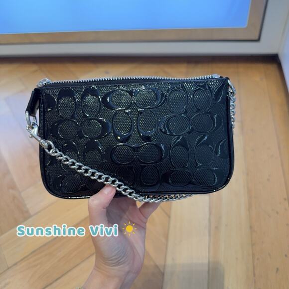 NWT Coach Nolita 19 In Signature Leather With Heart Charm CCZ27 Silver Black - Picture 7 of 7